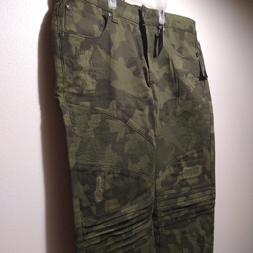 INC Berlin Slim Straight Camo Moto Jeans - Picture 12 of 16